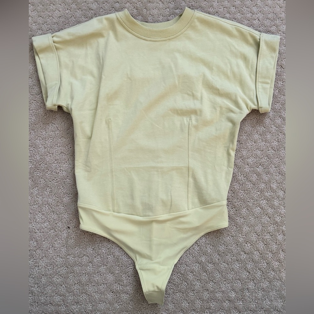 Lululemon Heavyweight Cotton Short Sleeve T-shirt Bodysuit - Finch Yellow